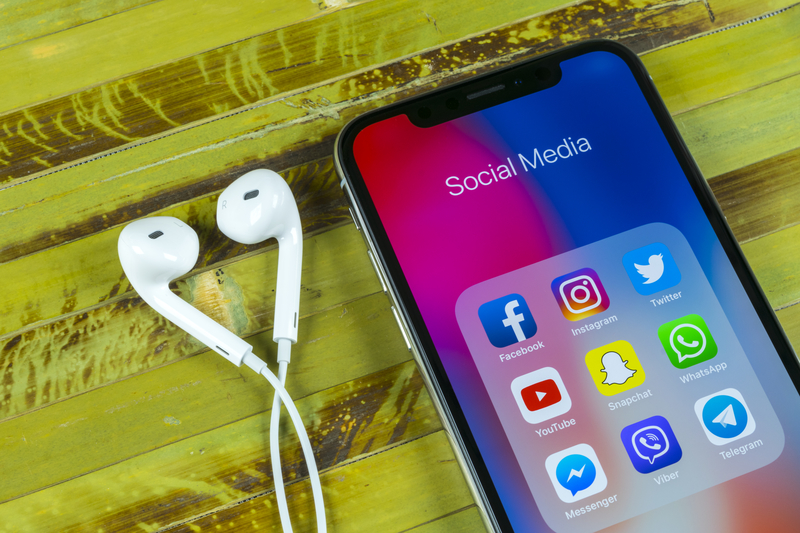 How Do I Target Qualified Leads on Social Media?